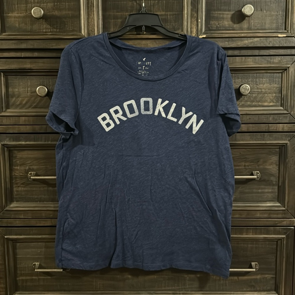 American Eagle Ultimate T short sleeve shirt